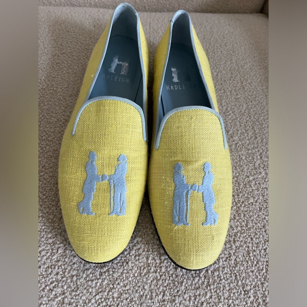 HADLEIGH'S Audrey Linen Smoking Loafer
Yellow/Baby Blue .